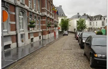 Aménagement public Andenne place du chapitre et rue des chanoinesses.