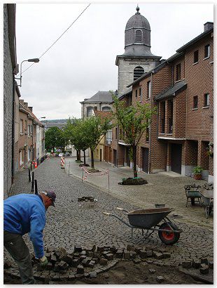 Aménagement public Andenne place du chapitre et rue des chanoinesses.