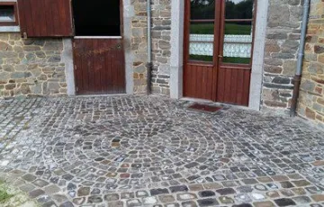 16 Pavés 13-13 grès de réemploi