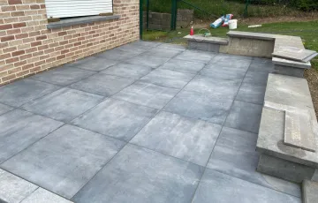 2 Terrasse en grès cérame 80/80 gris bleue