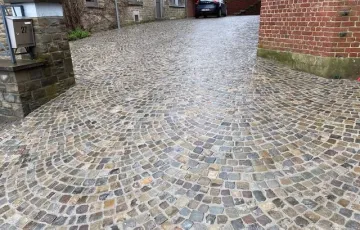 8 Pavés mosaïque 8/10 grès de réemploi