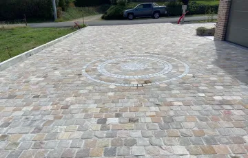13 Pavés kandla 14/14 multi couleur avec rosace décorative