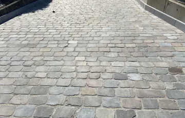 29 Pavés sciés 14-20 grès