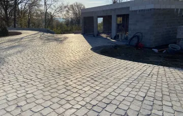 31 pavés 15*15 5/8 bleu sciés